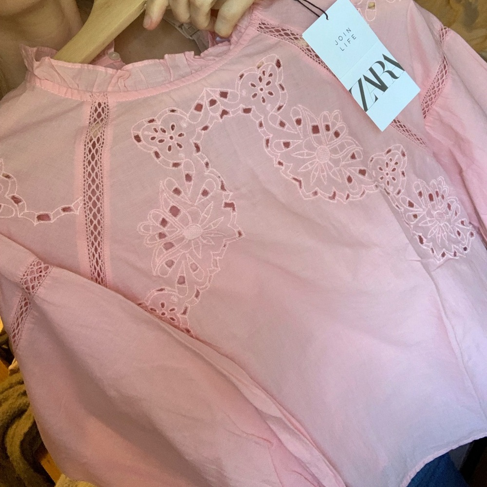 ZARA Eyelet Blouse PEACHY PINK XS - Picture 5 of 5